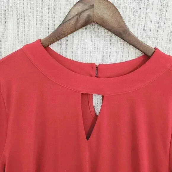 Carter Club Flare Sleeve Round neck Keyhole Red Top L - Picture 3 of 8